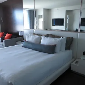 4* Hotel Palms Place And